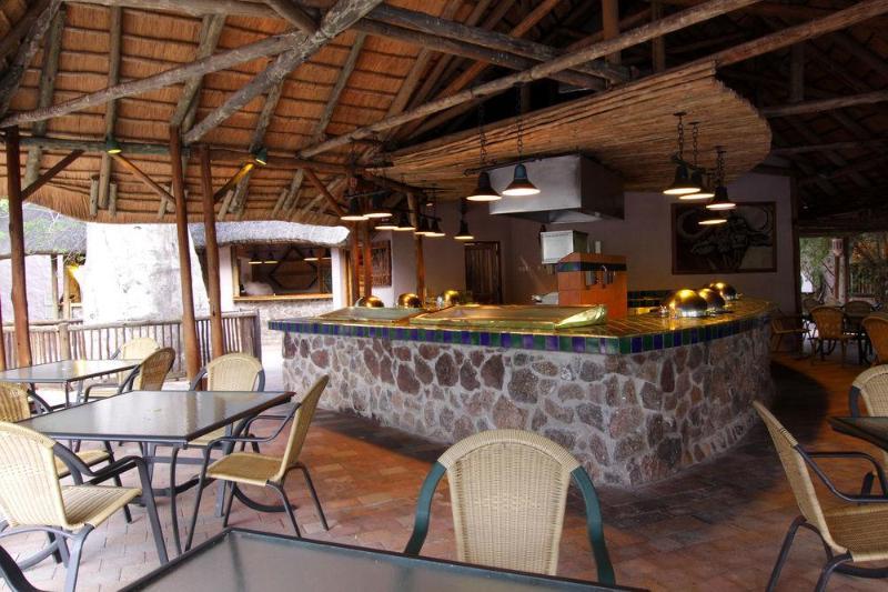 Cresta Mowana Safari Lodge Касане Екстер'єр фото