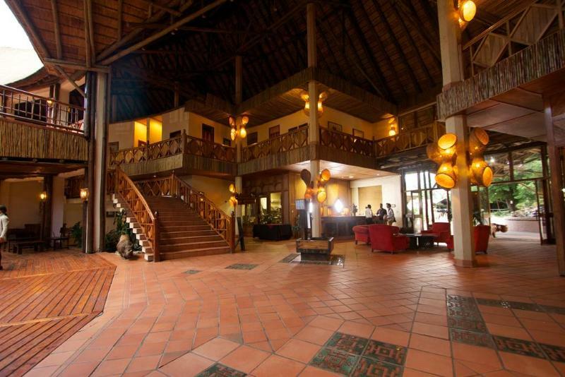 Cresta Mowana Safari Lodge Касане Екстер'єр фото