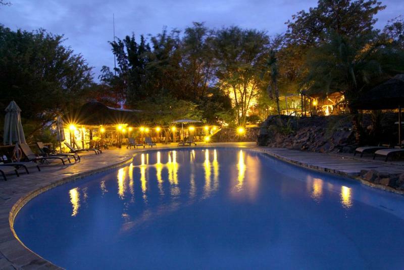 Cresta Mowana Safari Lodge Касане Екстер'єр фото