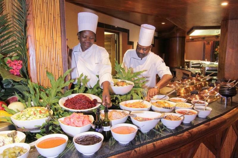 Cresta Mowana Safari Lodge Касане Екстер'єр фото