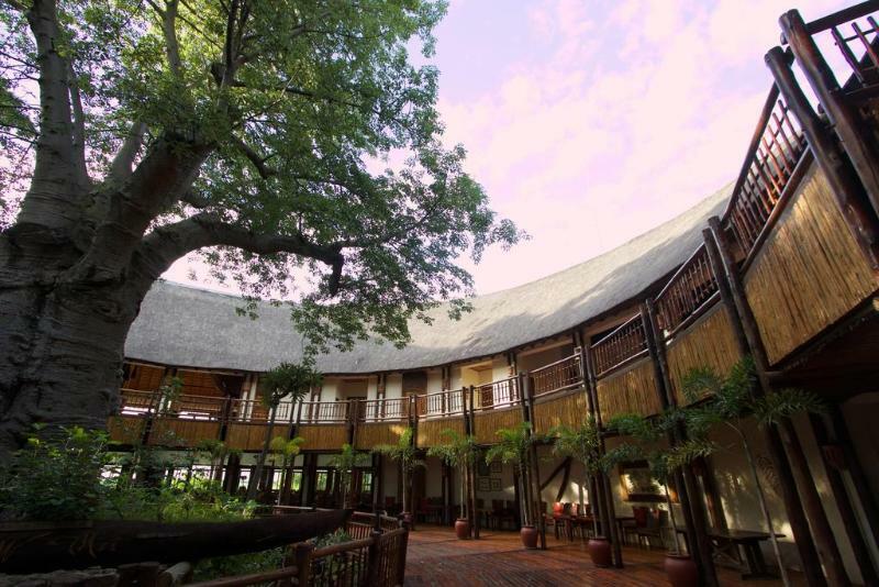 Cresta Mowana Safari Lodge Касане Екстер'єр фото